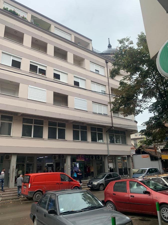 Zara Apartman Krusevac - Centar Apartment Exterior foto