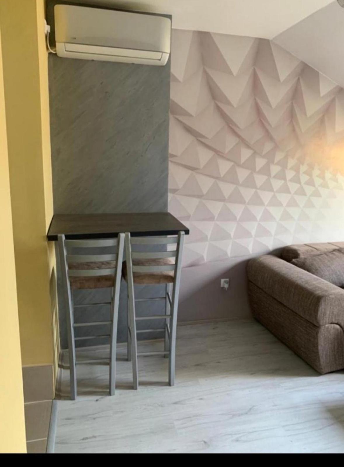 Zara Apartman Krusevac - Centar Apartment Exterior foto
